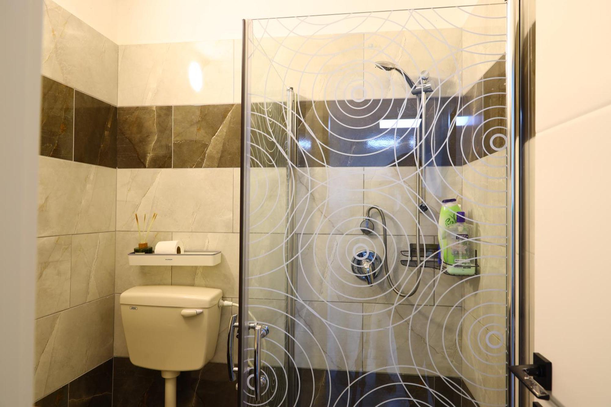 Apartment דירת יהלום חדשה ומודרנית 5 דקות נסיעה מהים *